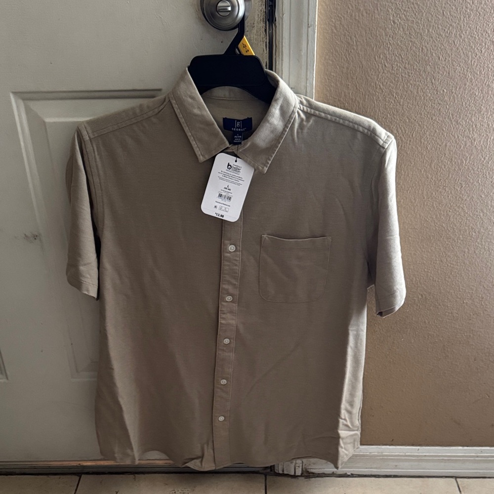 George Men's Khaki Short Sleeve Button Down Shirt